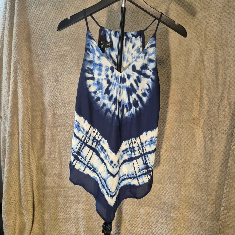 BCX Womens Blue White Tie Dye Handkerchief Hem Halter Top Blouse Small 1056U40